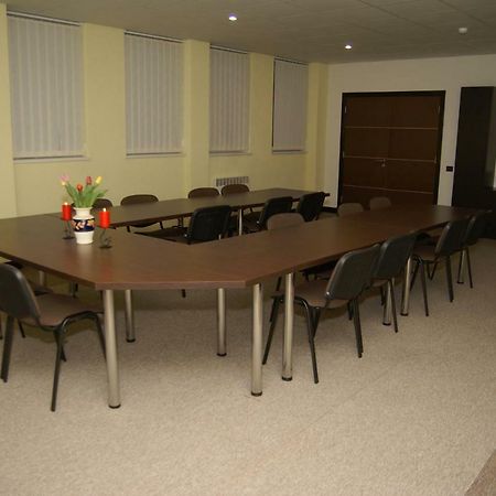 Hotel Sveciu Namai- Kazlu Ruda Esterno foto